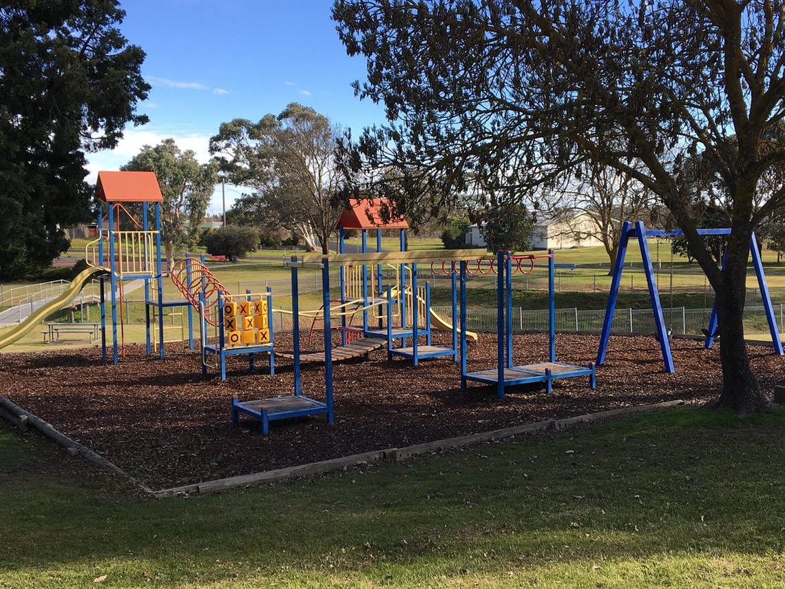 lions-park.jpg